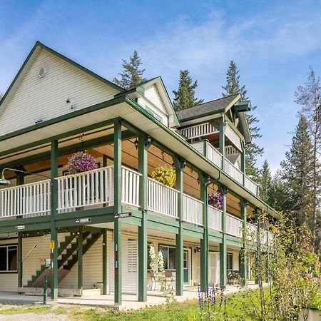 2Mins To Town, Ac & Sauna, Self Check-In, Full Kitchen, Free Laundry & Parking, Family Pet Friendly, Comfortably Sleeps Up To 10 Голдън Екстериор снимка