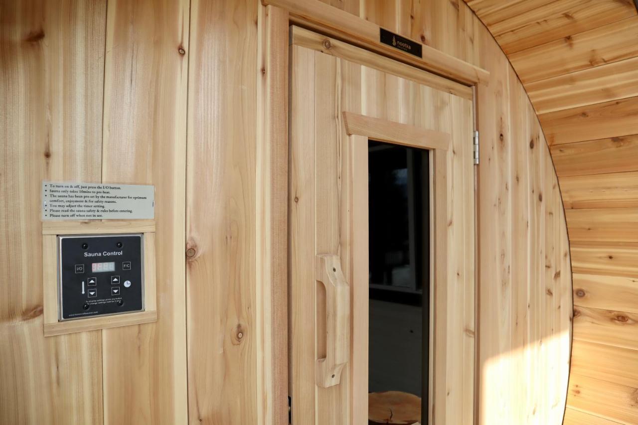 2Mins To Town, Ac & Sauna, Self Check-In, Full Kitchen, Free Laundry & Parking, Family Pet Friendly, Comfortably Sleeps Up To 10 Голдън Екстериор снимка